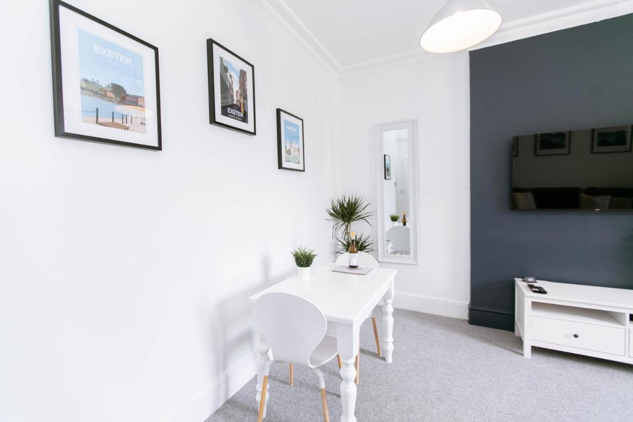 Spacious Apartment, Free Parking, Central Location Near To Uni, Hospital, Town Exeter Exterior foto